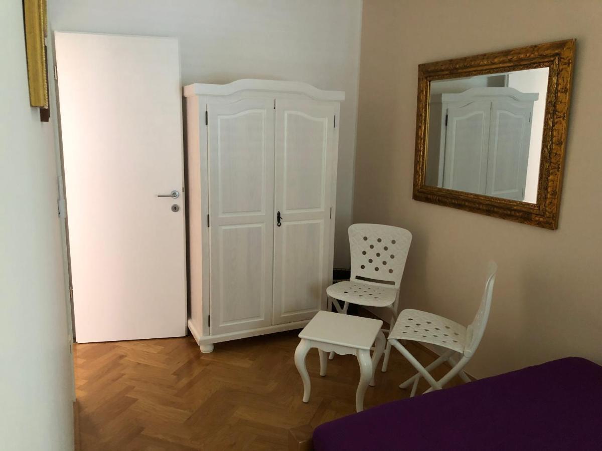 Apartment Betty Malinska Exteriér fotografie